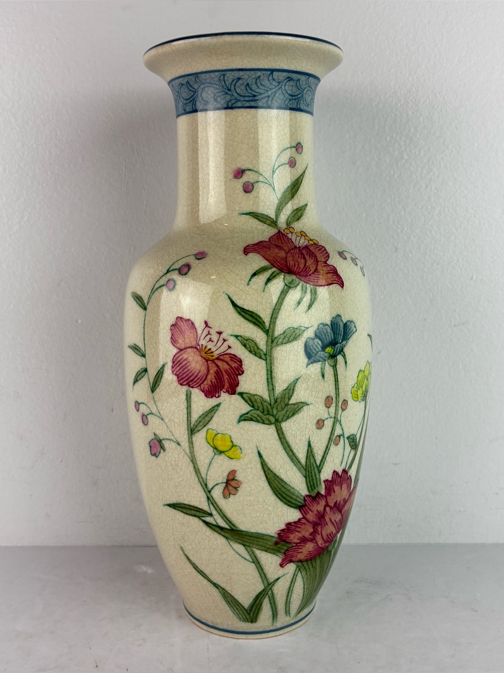 Andrea by Sadek Fleurs de Chantilly Porcelain Floral Vase